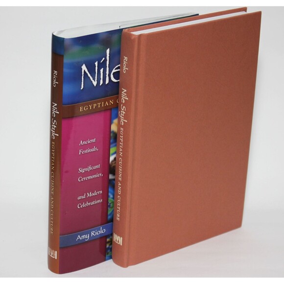 Signed NILE STYLE: Egyptian Cuisine and Culture By Amy Riolo - HC/DJ Cookbook - Picture 5 of 12